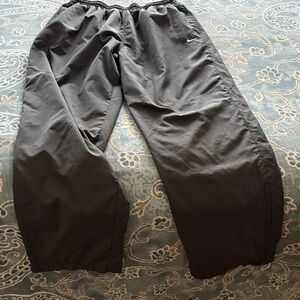 Nike Men's Dark Gray Joggers